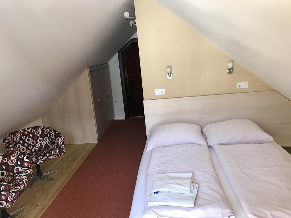 Dunabogdány 赫尔罗德旅馆酒店 外观 照片